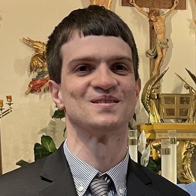 Scott, 32
