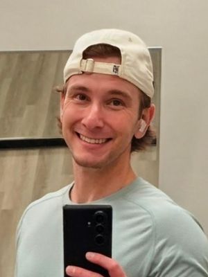 Connor, 31