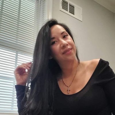 Jasmine, 35