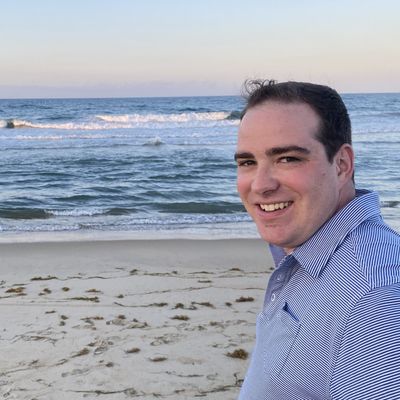 Sean, 31
