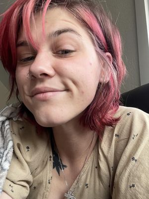 Marisa, 25