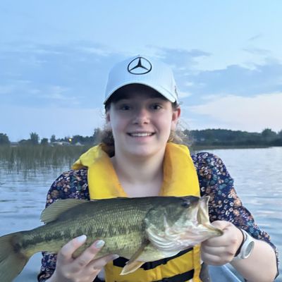 Emilie, 20