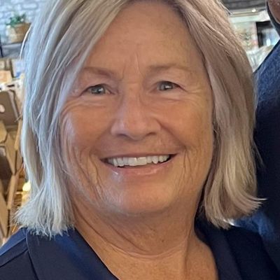 Maura, 67