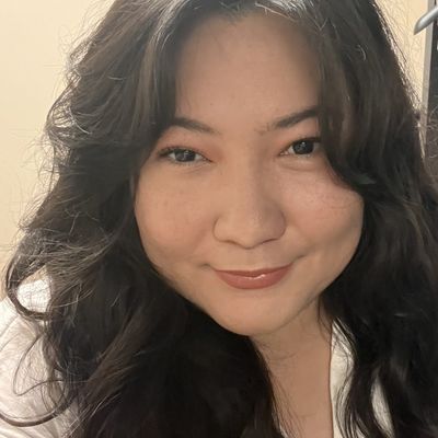 Maria, 24