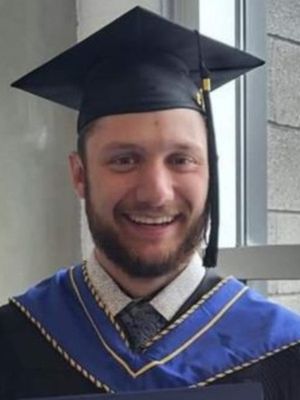 Mark, 26
