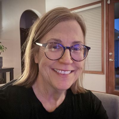 Kelli, 62
