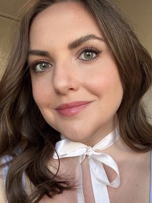 Theresa, 31