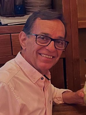 Ramon, 58
