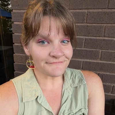 Claire, 42