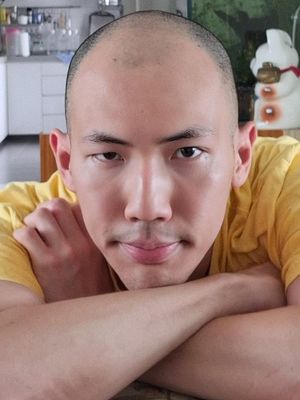 Gabriel, 28