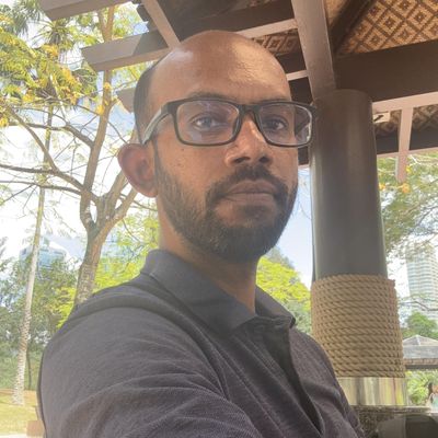 Adriel, 35