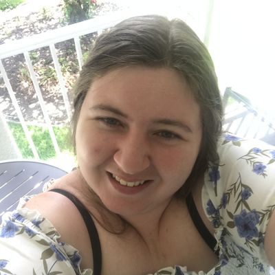 Jacqueline, 30