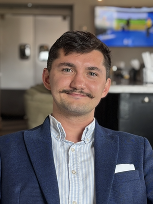 Oliver, 29