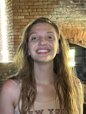 Rebecca, 19