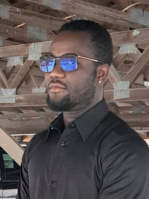 Yannick, 26