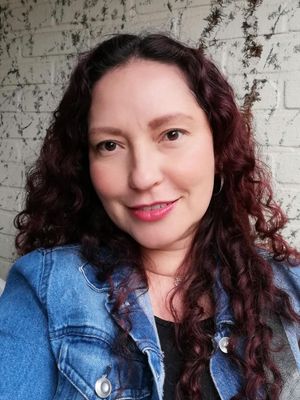 Yeily, 48