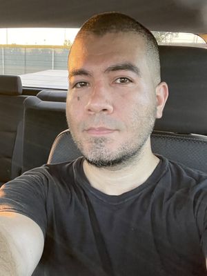 Javier, 40
