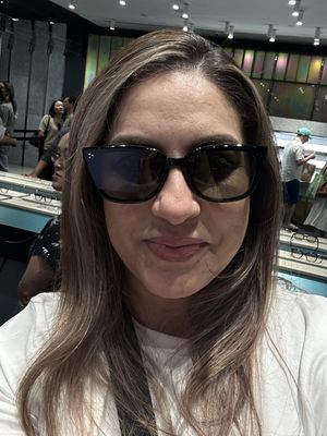 Elizabeth, 48
