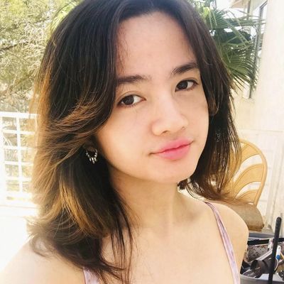 Paula, 28