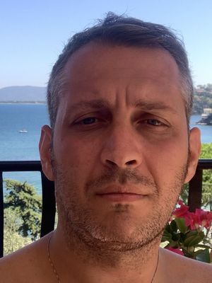 Francesco, 38