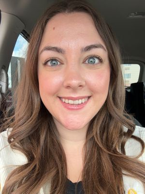 Kate, 30
