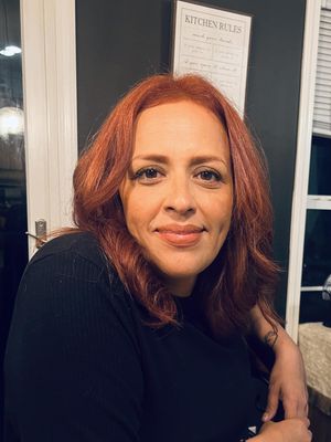Dianna, 44