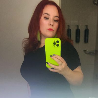 Kate, 35