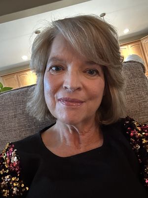 Jennifer, 55