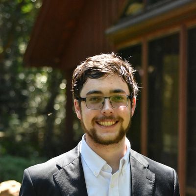 Robert, 23
