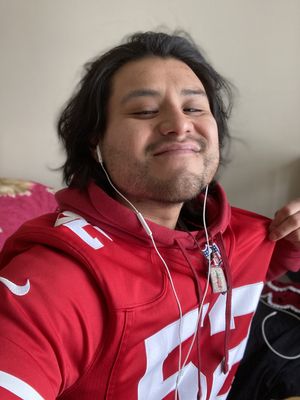 Luis, 31