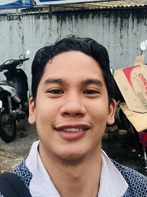 Alden, 27