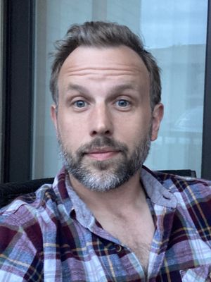 Zach, 40