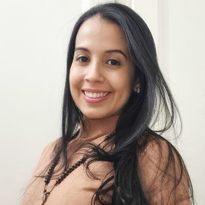 Juliana, 35