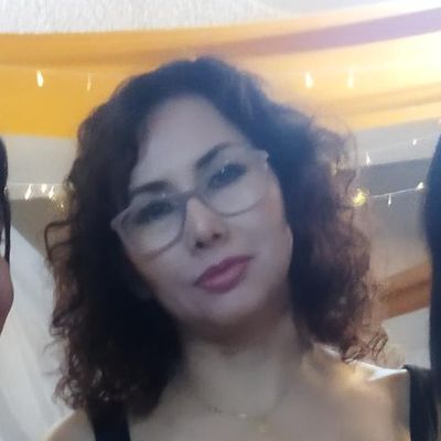 Patricia, 53
