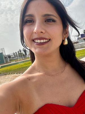 Janeth, 33