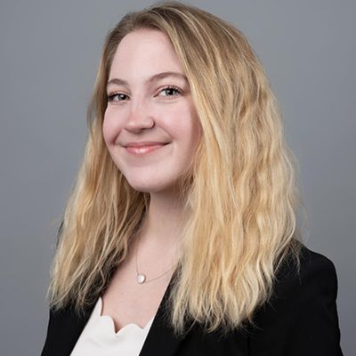 Erin, 30