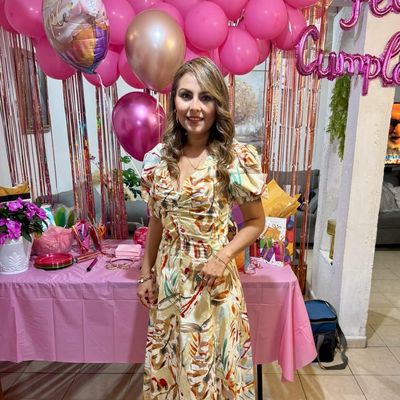 Nancy, 38