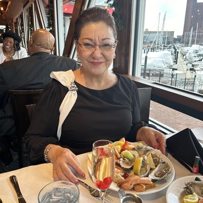 Juliana, 68