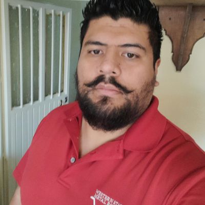 Rafael, 32