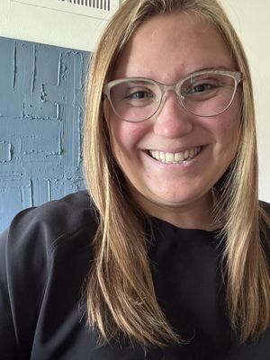 Megan, 25