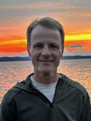Kevin, 60