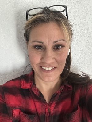 Paula, 51
