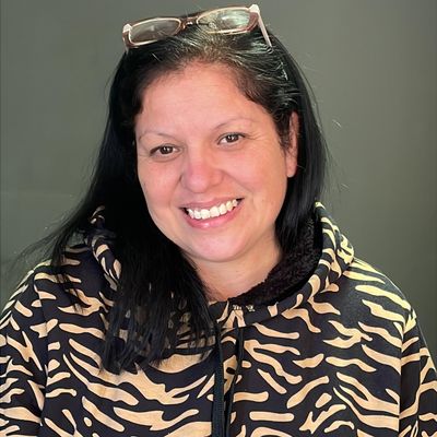 Majo, 48