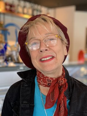Crystal, 73