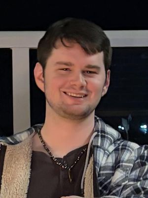 Andrew, 28