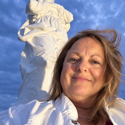Raymonde, 55