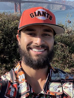 Manuel, 28