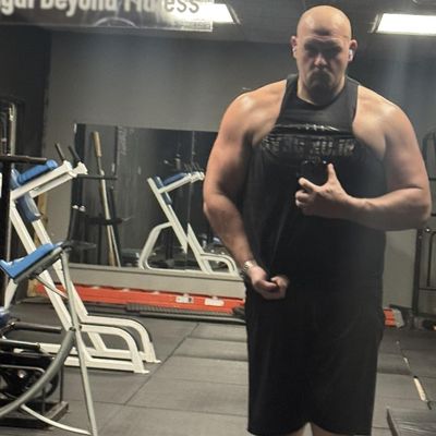 Mike, 39