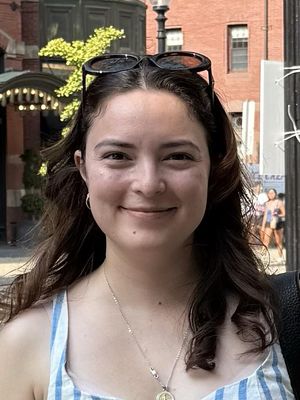 Nohemi, 29