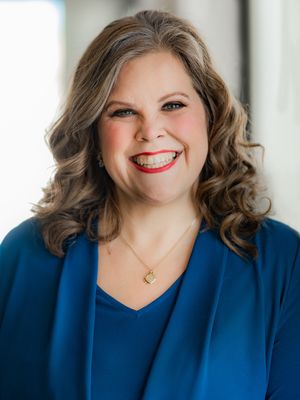 Annemarie, 52